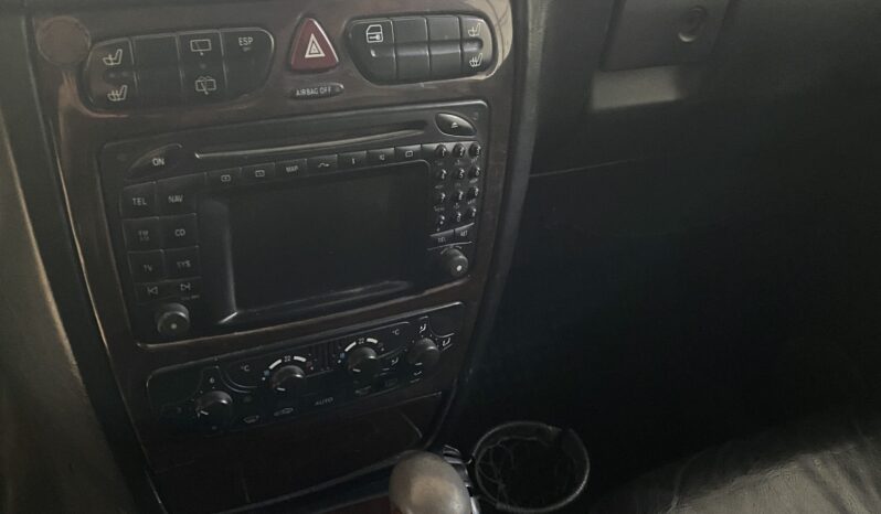 Mercedes-Benz Clase G 400 CDI completo